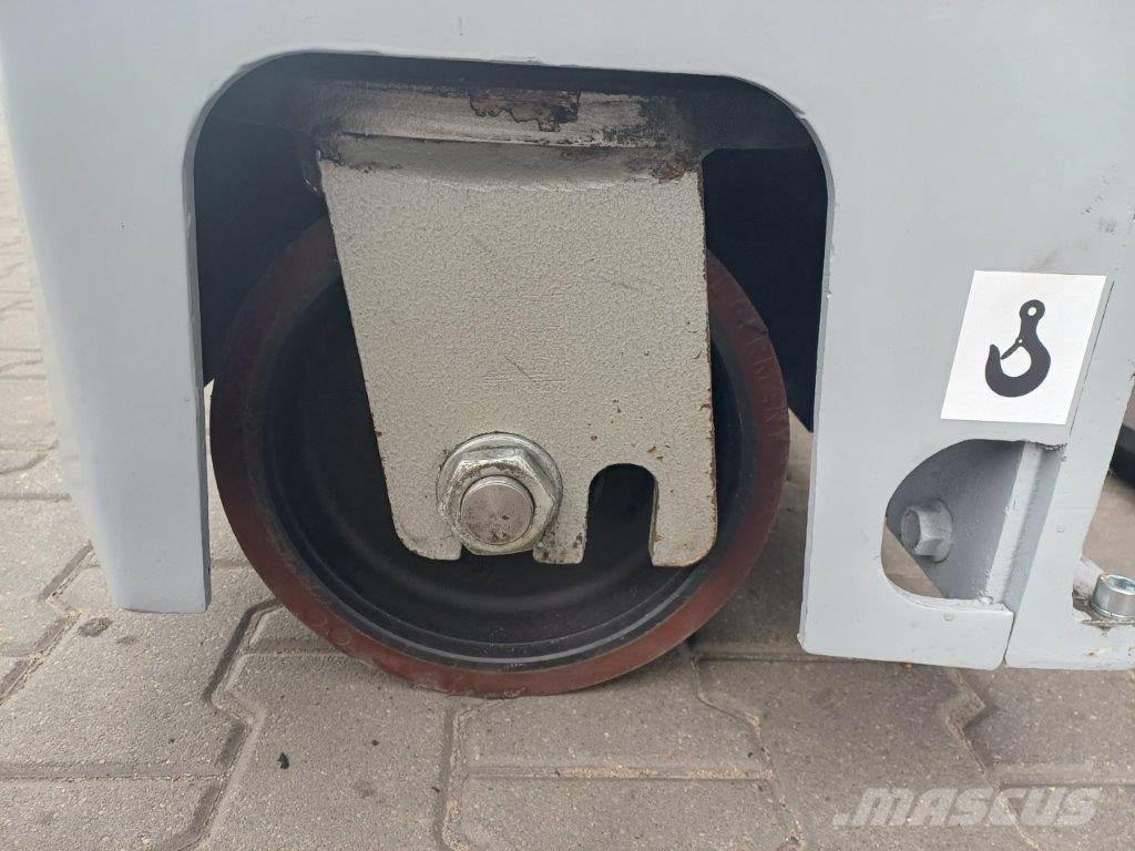 Hubtex MQ40 Oldalvillás targonca