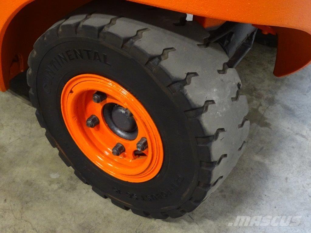 Linde H30D Dízel targoncák