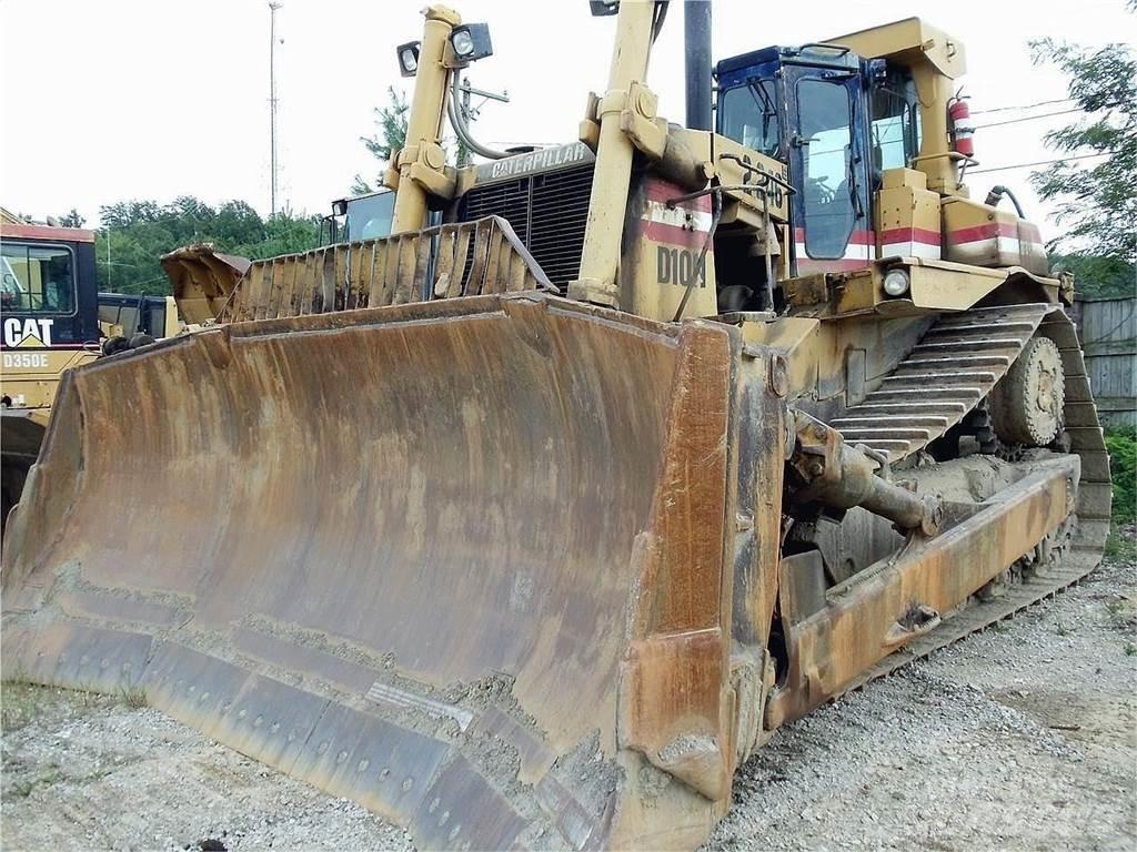 CAT D10N lánctalpas dózerek