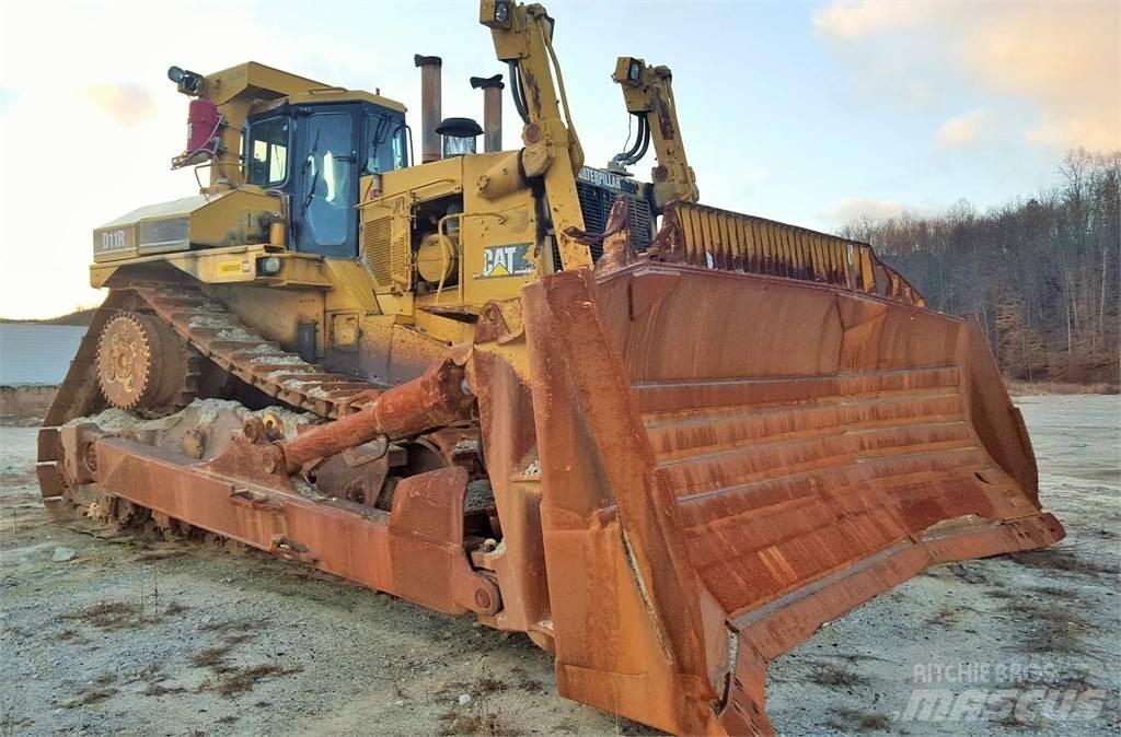 CAT D11R lánctalpas dózerek