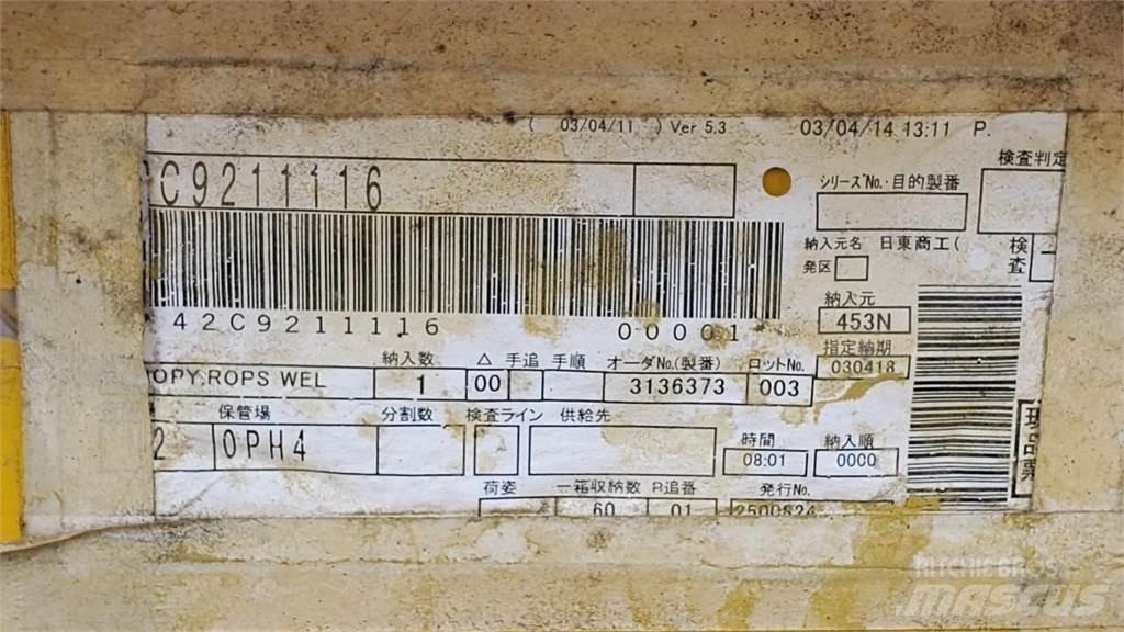 Komatsu WA1200 Vezetőfülke és belső tartozékok