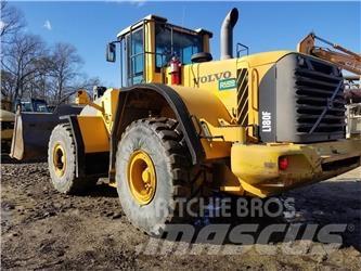 Volvo L180F Gumikerekes homlokrakodók