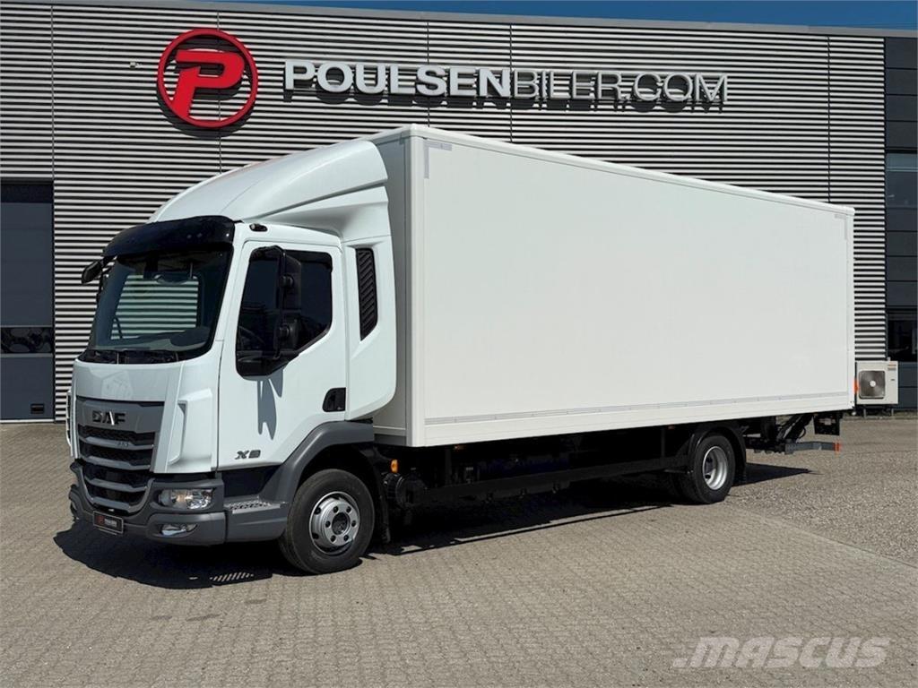 DAF XB230 med lift Dobozos teherautók