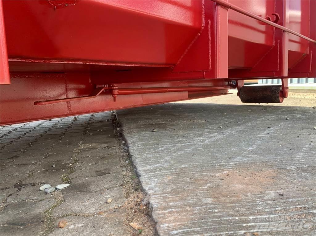  Scancon S5520 Állványok