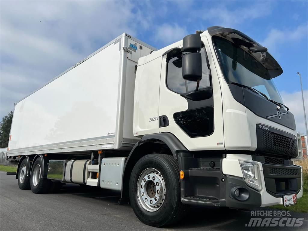 Volvo FE320 6x2*4 Dobozos teherautók