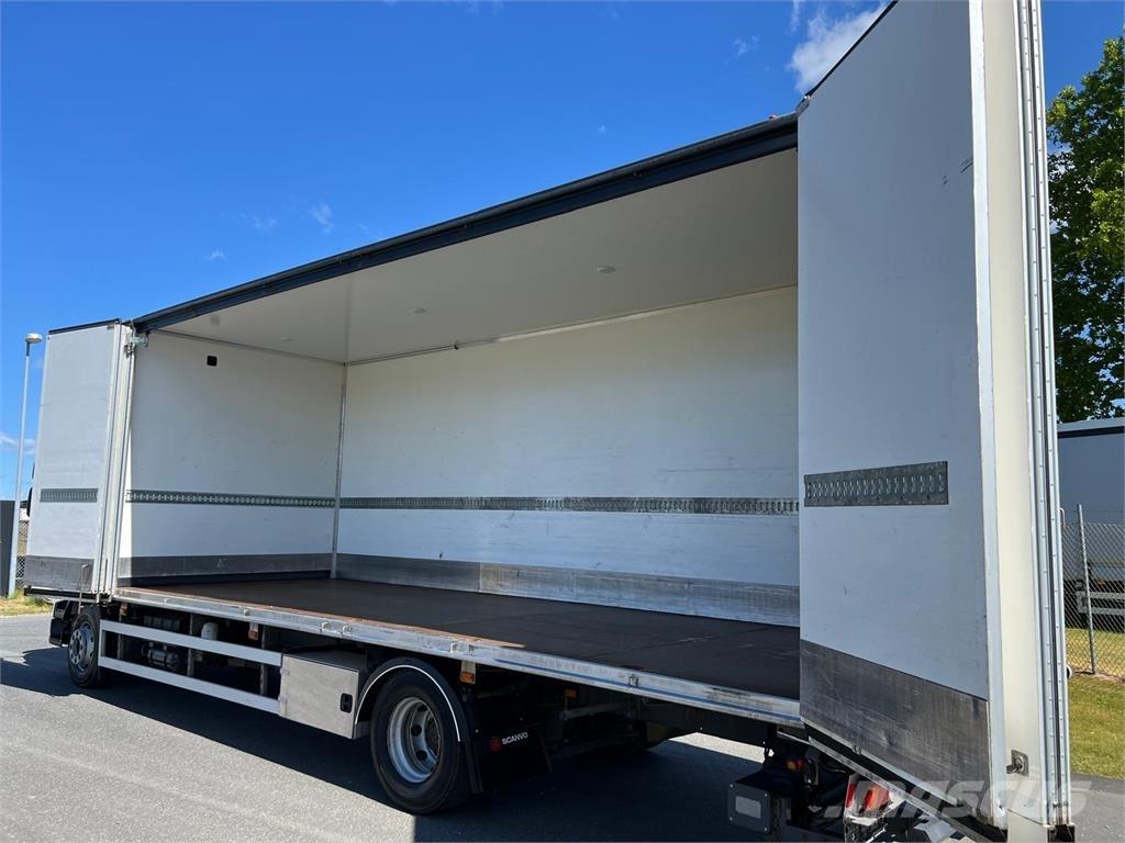 Volvo FL 16 ton 250HK Dobozos teherautók