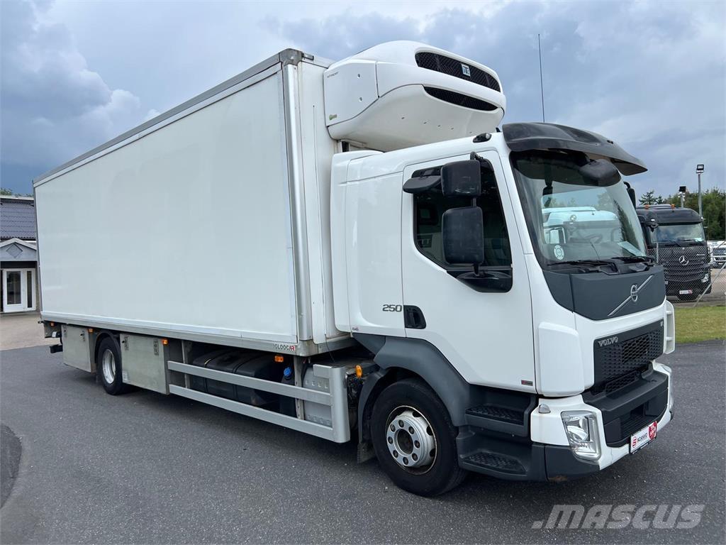 Volvo FL 250 16 ton Hűtős