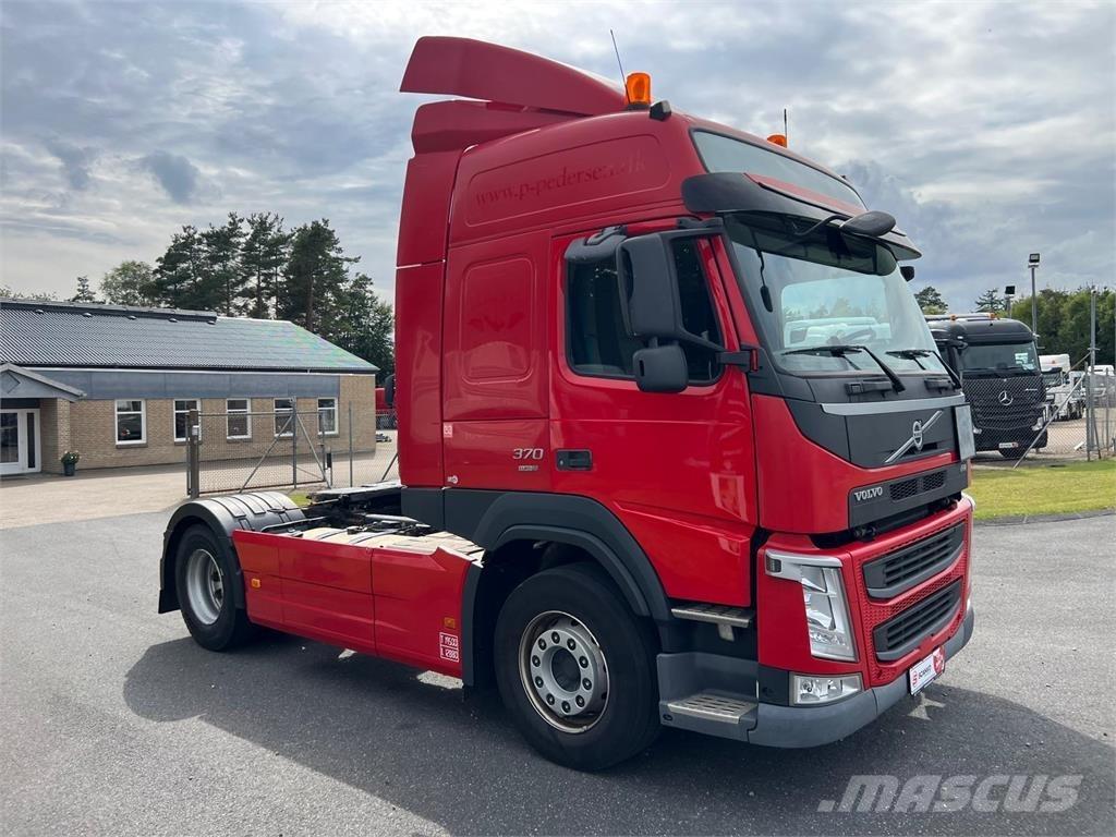 Volvo FM370 Nyergesvontatók
