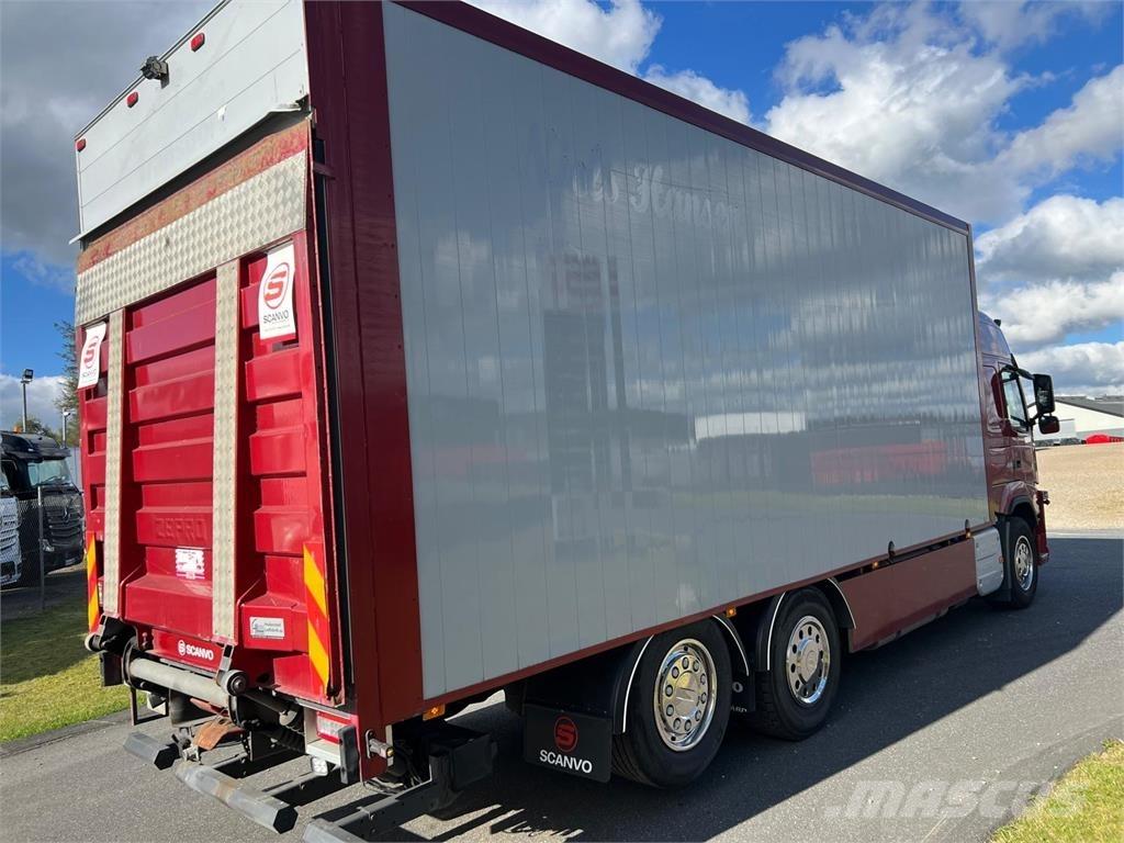 Volvo FM460 Dobozos teherautók