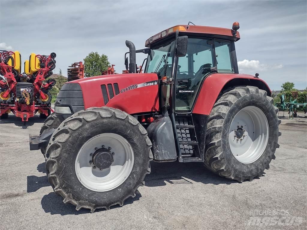 Case IH CVX 1195 Traktorok