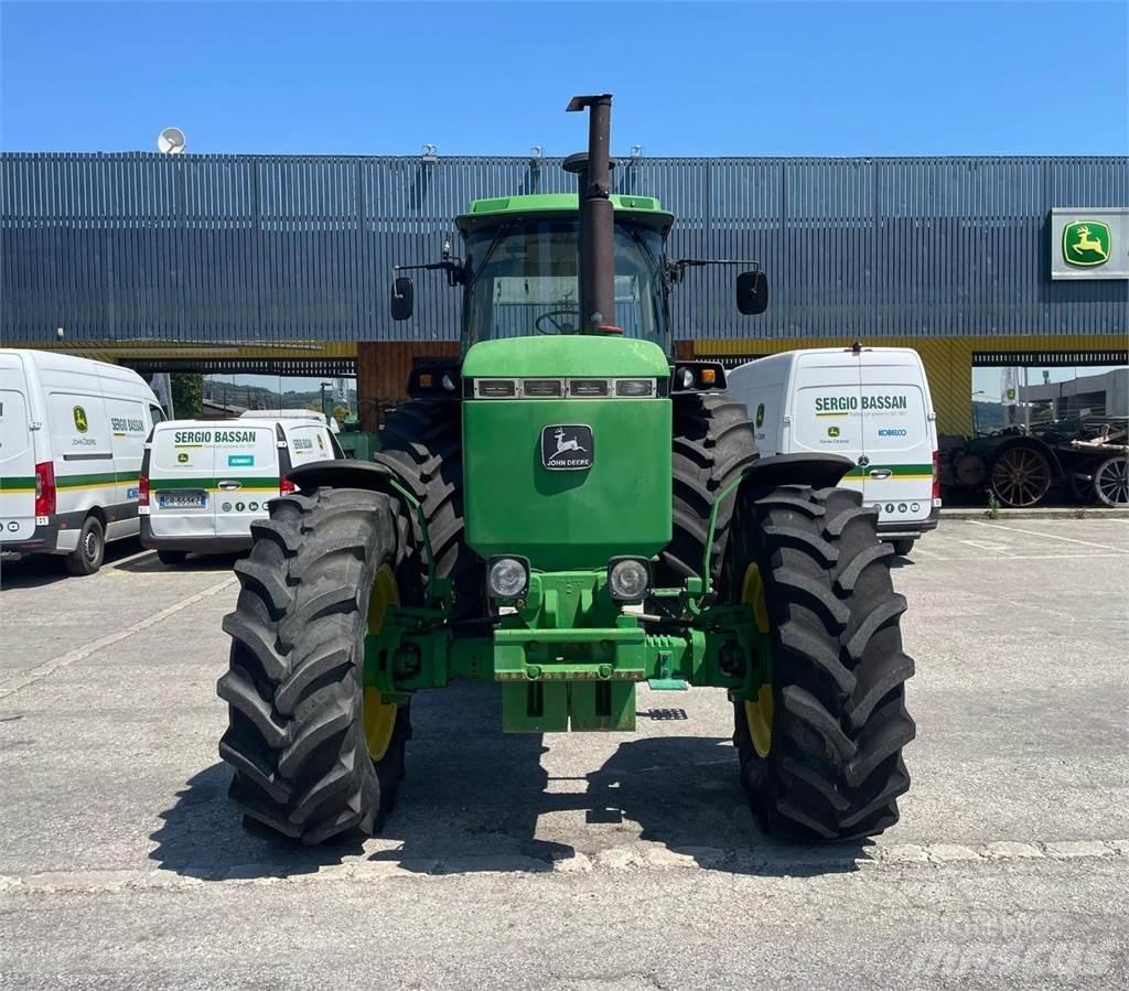 John Deere 4955 Traktorok