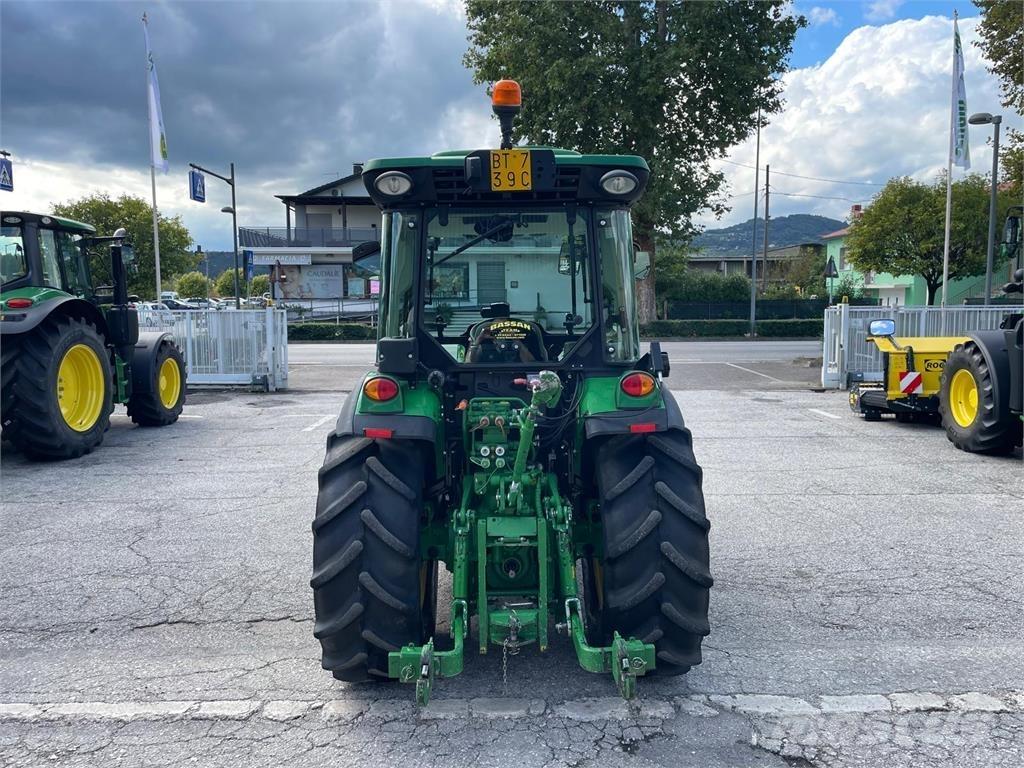 John Deere 5090 GF Traktorok