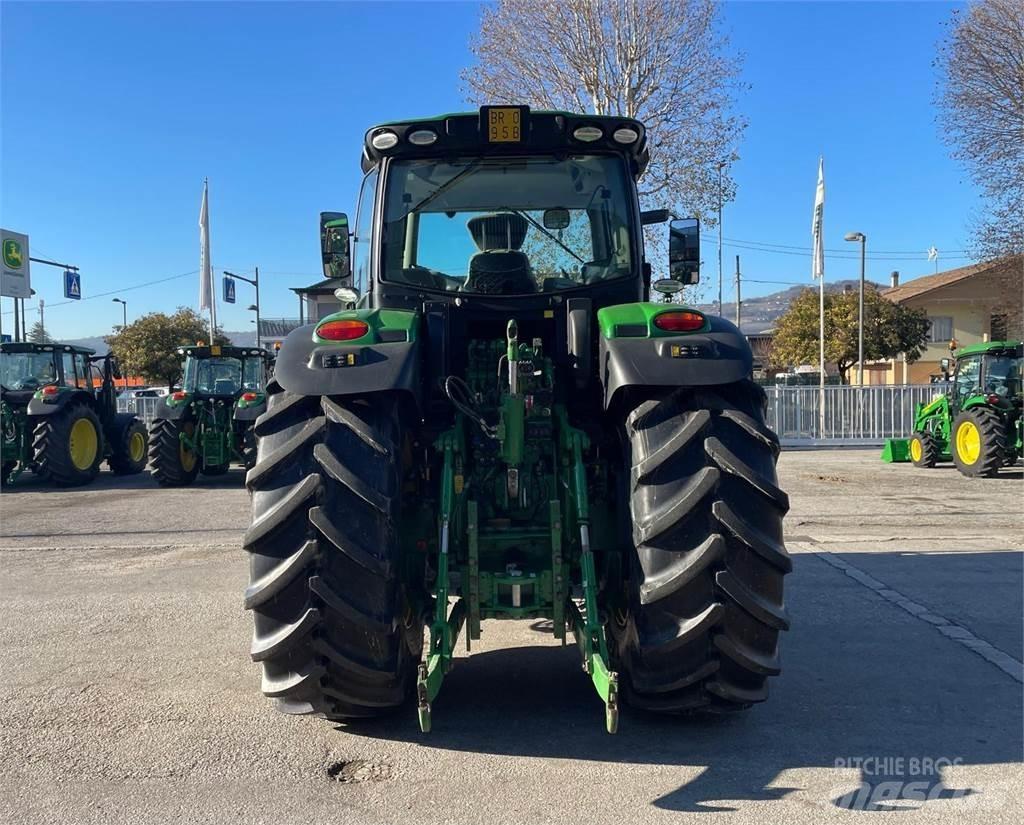 John Deere 6250 R Traktorok