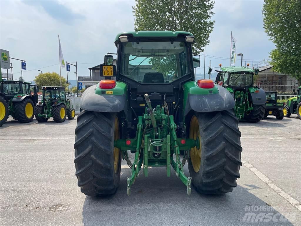 John Deere 6520 SE Traktorok