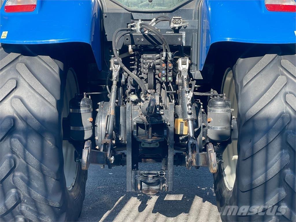 New Holland T7 210 Traktorok