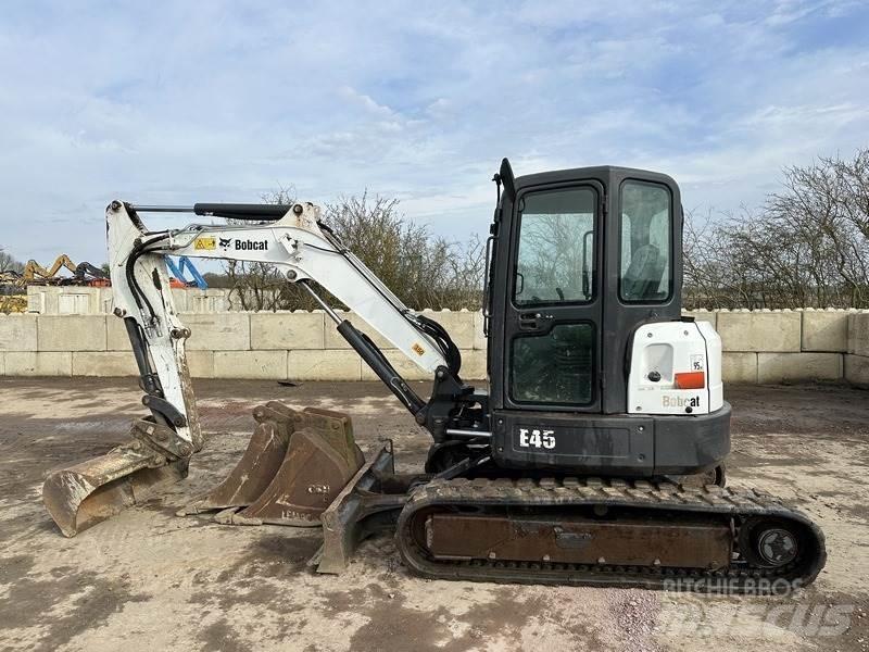 Bobcat E45 Közepes (midi) kotrók 7 t - 12 t