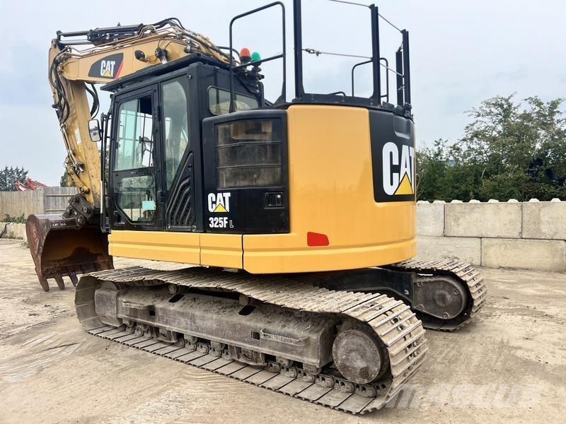 CAT 325FL Lánctalpas kotrók