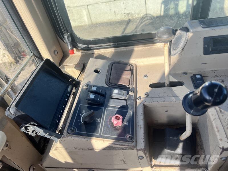 CAT 939 Építőipar - Egyebek