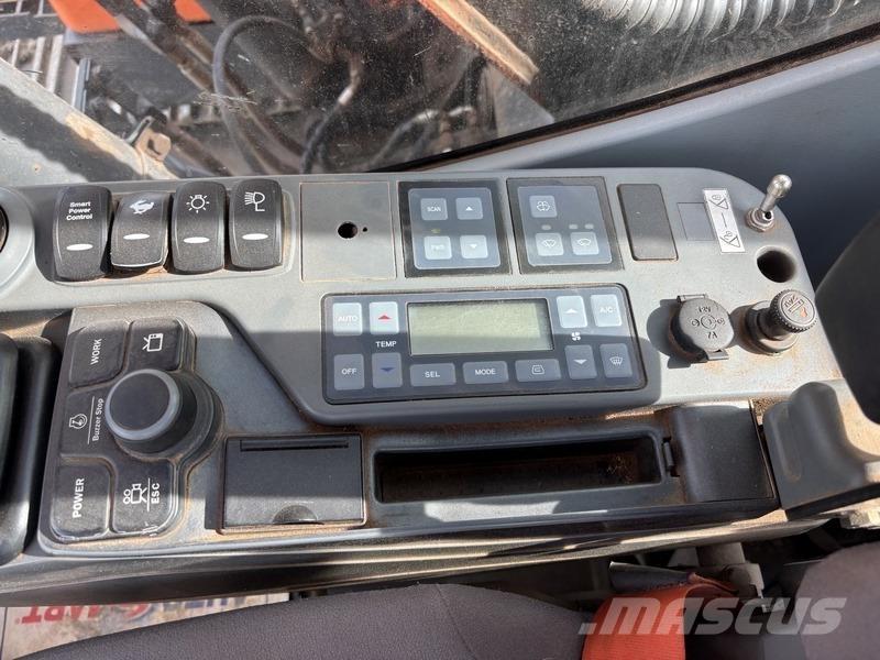Doosan DX140LC-5 Lánctalpas kotrók