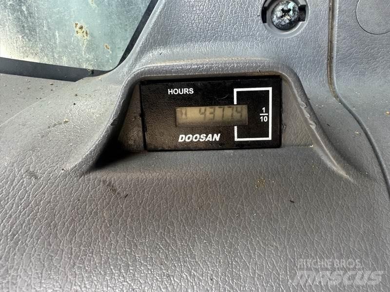 Doosan DX530LC-7 Lánctalpas kotrók