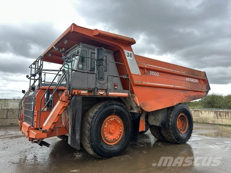 Hitachi EH1100-5 Csuklósdömperek
