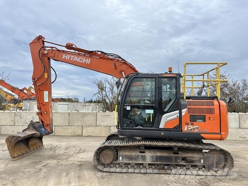 Hitachi ZX130 Lánctalpas kotrók