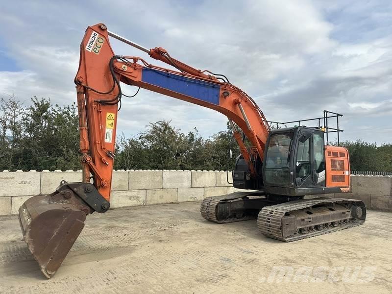 Hitachi ZX225USRLC-6 Lánctalpas kotrók