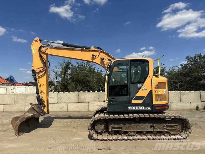 Hyundai HX130LCR Lánctalpas kotrók