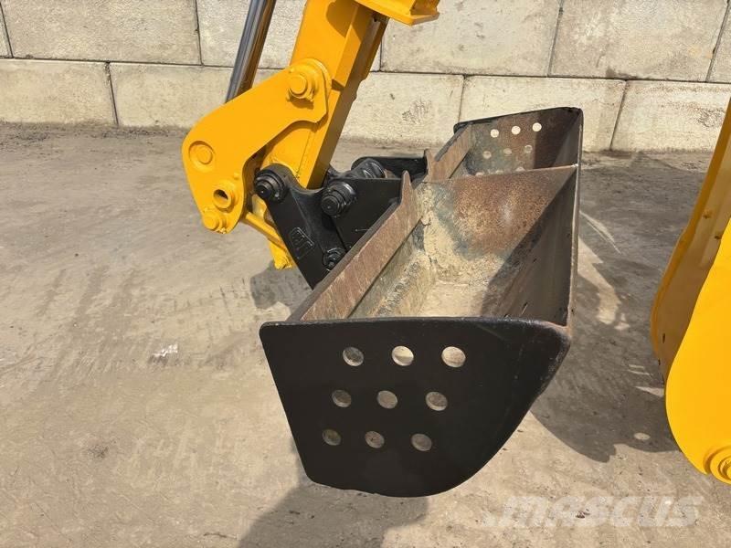 JCB 4CX Sitemaster Kotrórakodók