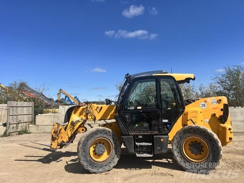 JCB 550-80 Teleszkópos rakodók