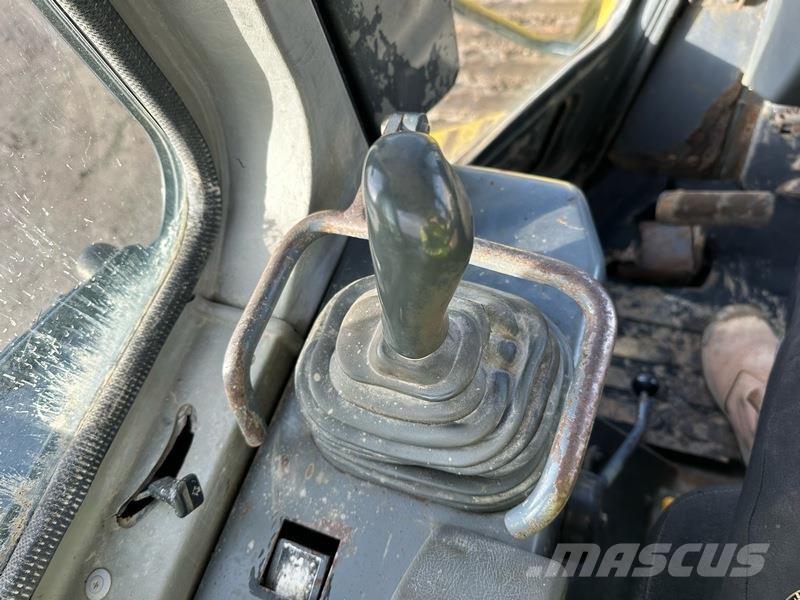 Komatsu D41E-6 lánctalpas dózerek