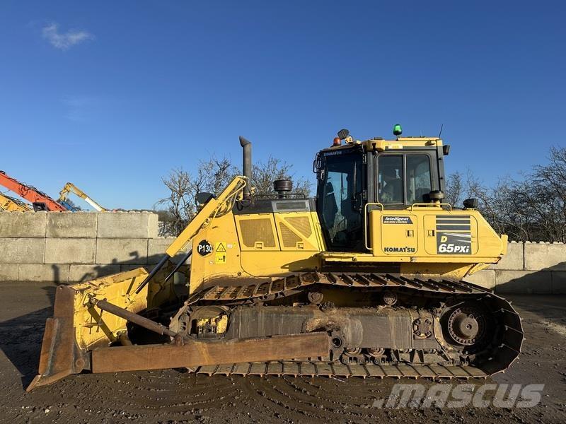 Komatsu D65 PXI lánctalpas dózerek