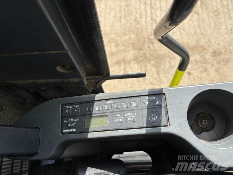 Komatsu PC210LC-10 Lánctalpas kotrók