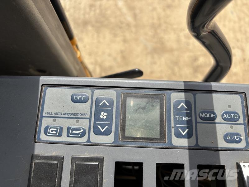 LiuGong CLG915E Lánctalpas kotrók