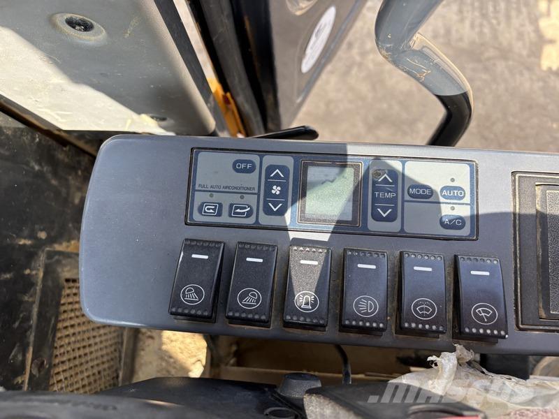 LiuGong CLG915E Lánctalpas kotrók