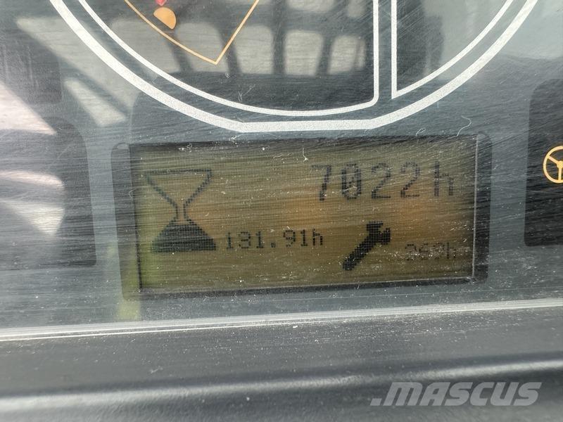 Manitou MT1440 Teleszkópos rakodók