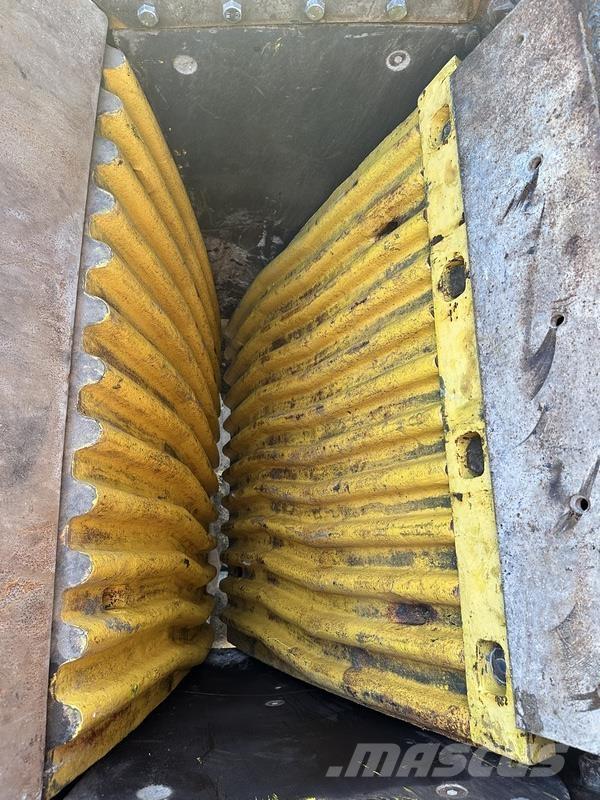 McCloskey J50 Törőgépek