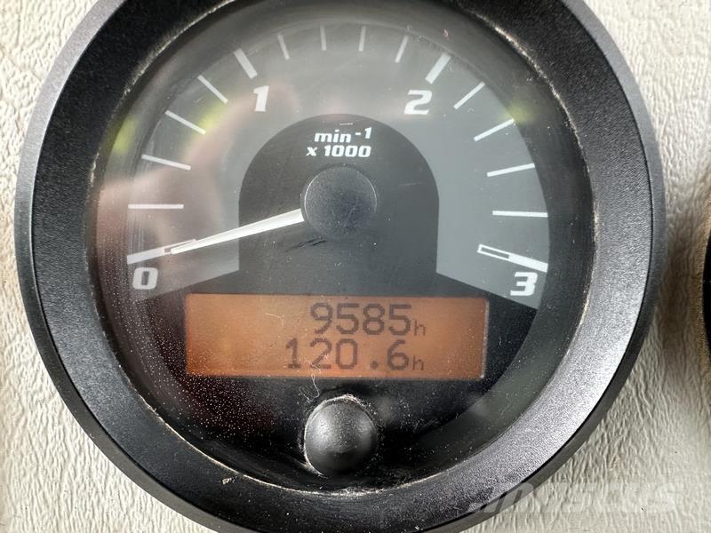 Moxy MT26 Csuklósdömperek