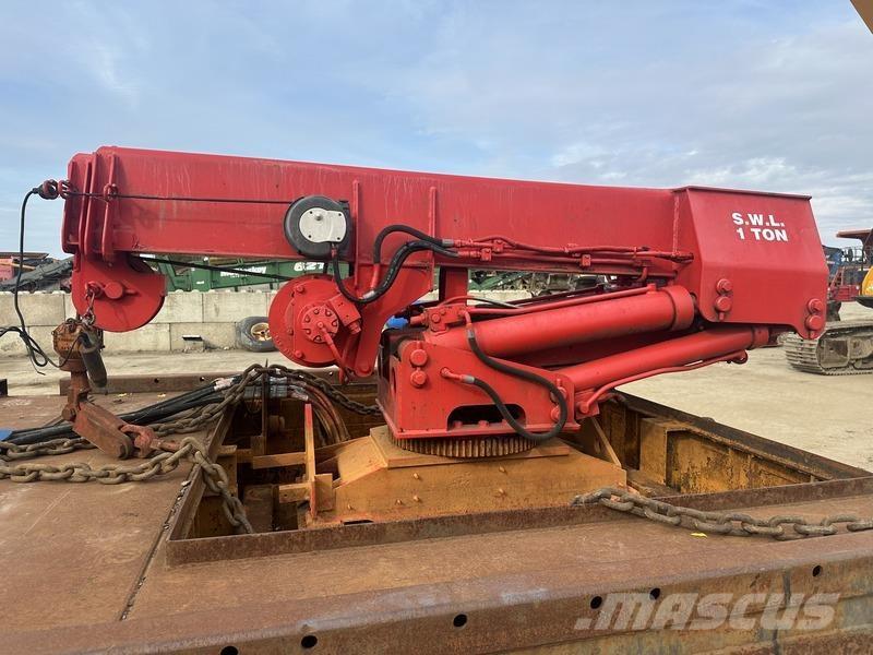 TMC Grove M977 Egyéb daruk
