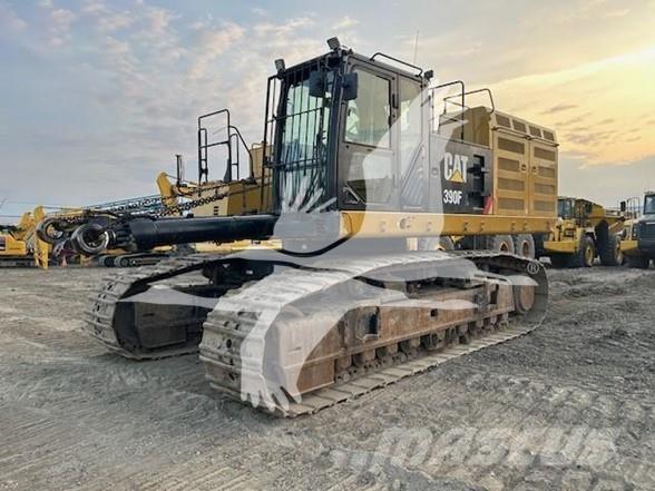 CAT 390FL Lánctalpas kotrók