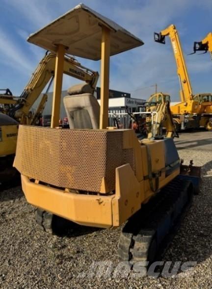 Komatsu PC20 Mini kotrók < 7t