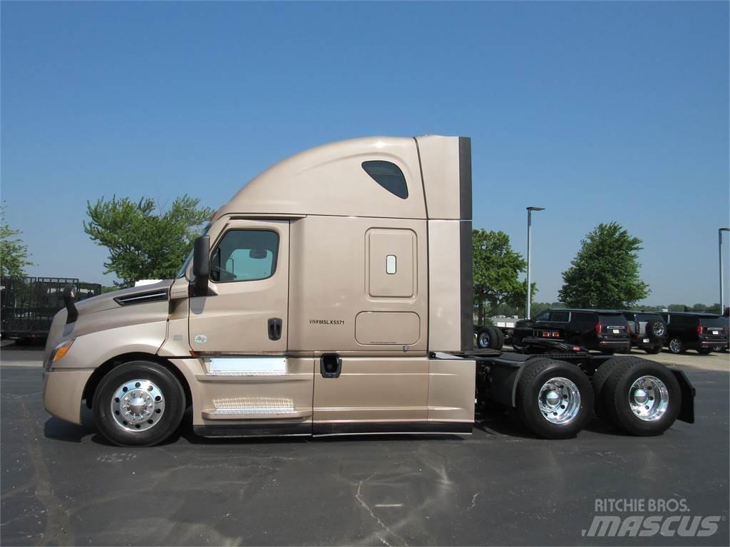 Freightliner CA126SLP Nyergesvontatók