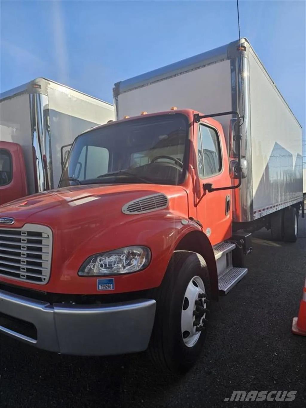 Freightliner M2 Dobozos teherautók