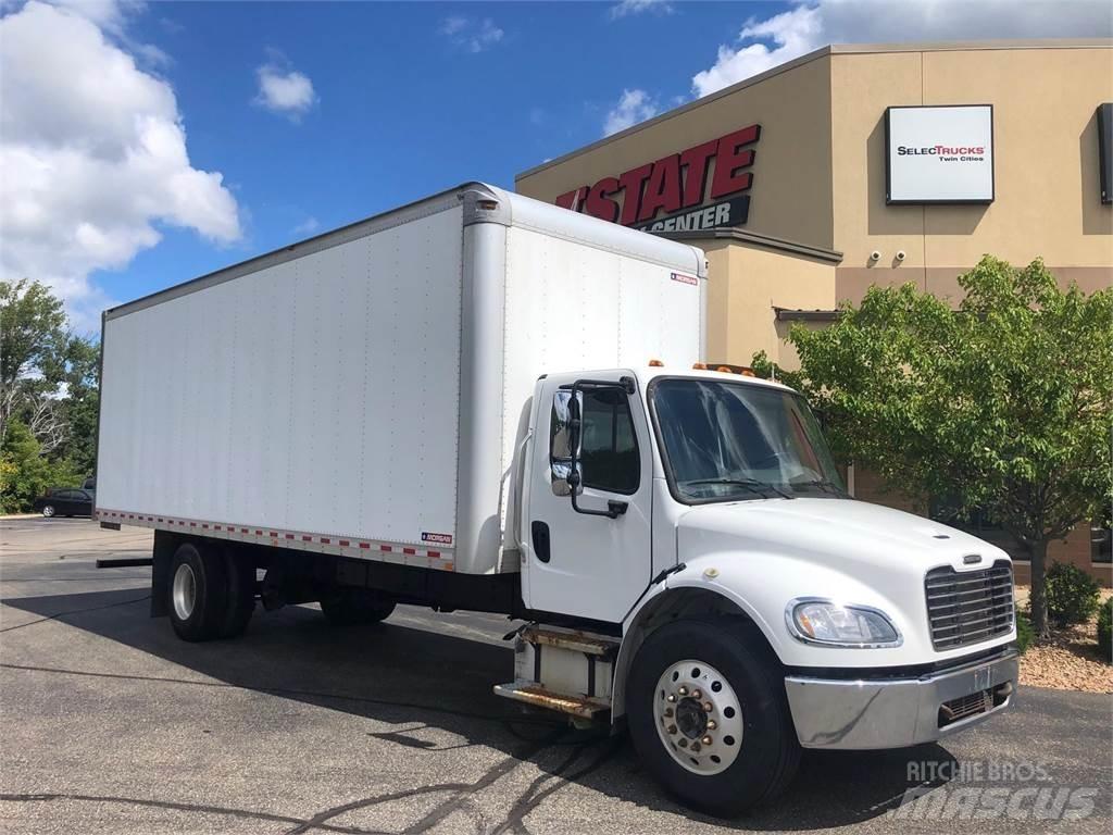 Freightliner M2 106 Dobozos teherautók