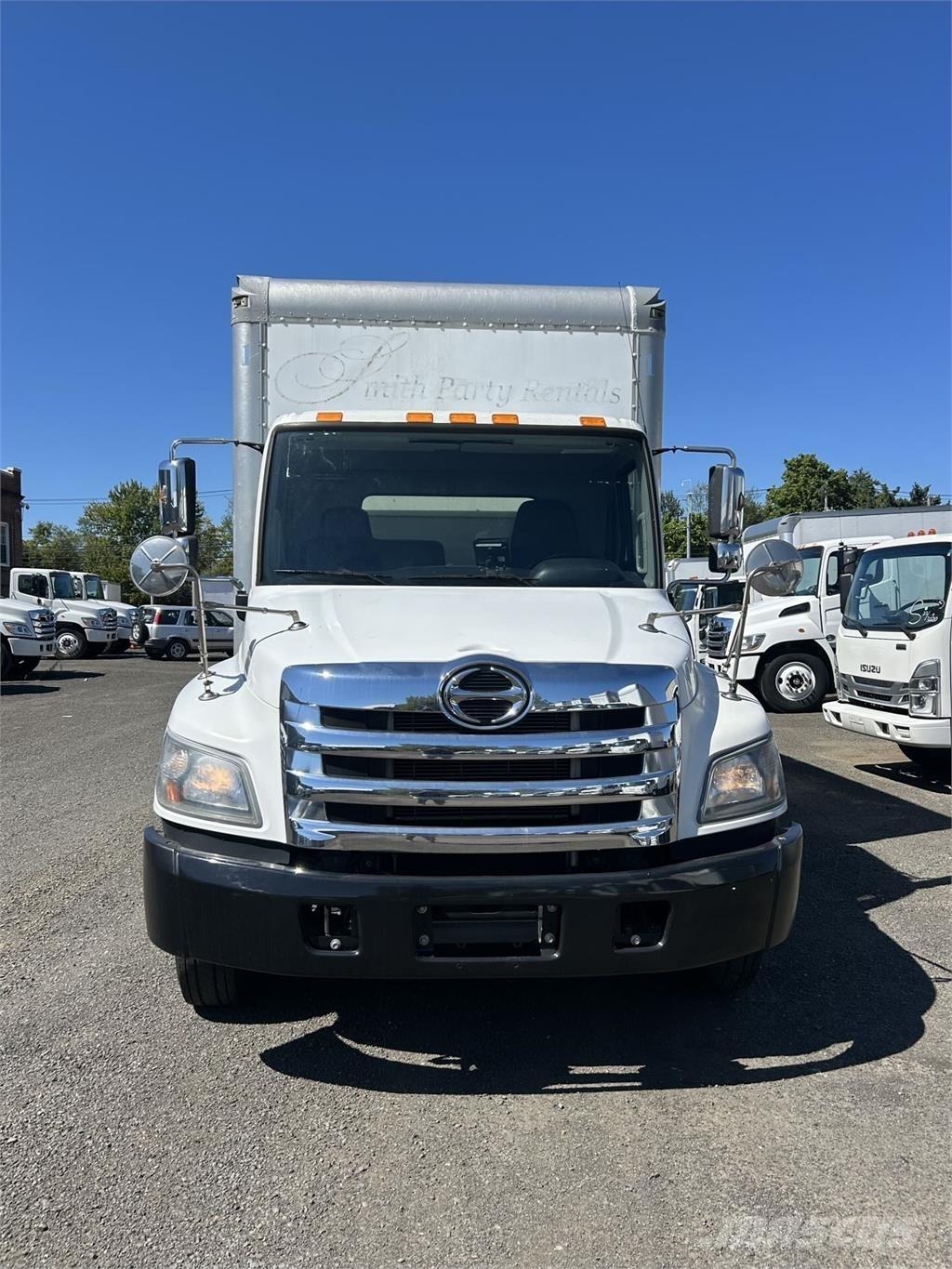 Hino 258ALP Dobozos teherautók