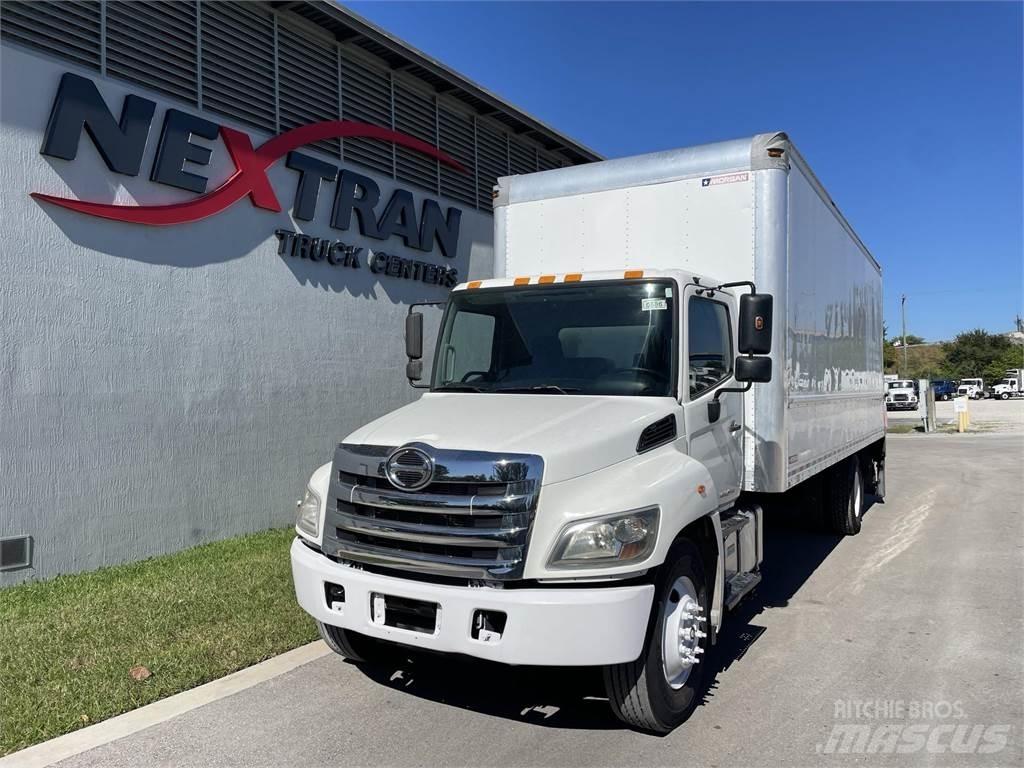 Hino 268 Dobozos teherautók