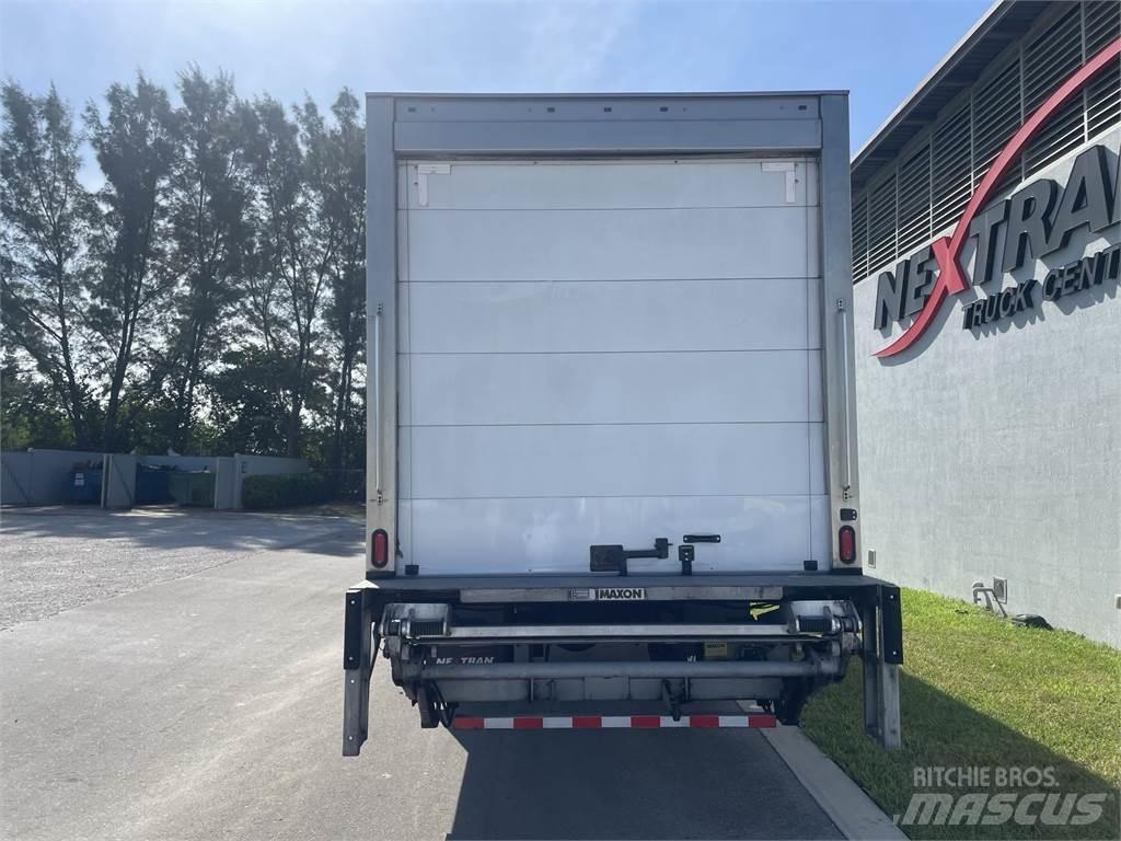 Hino 268 Dobozos teherautók