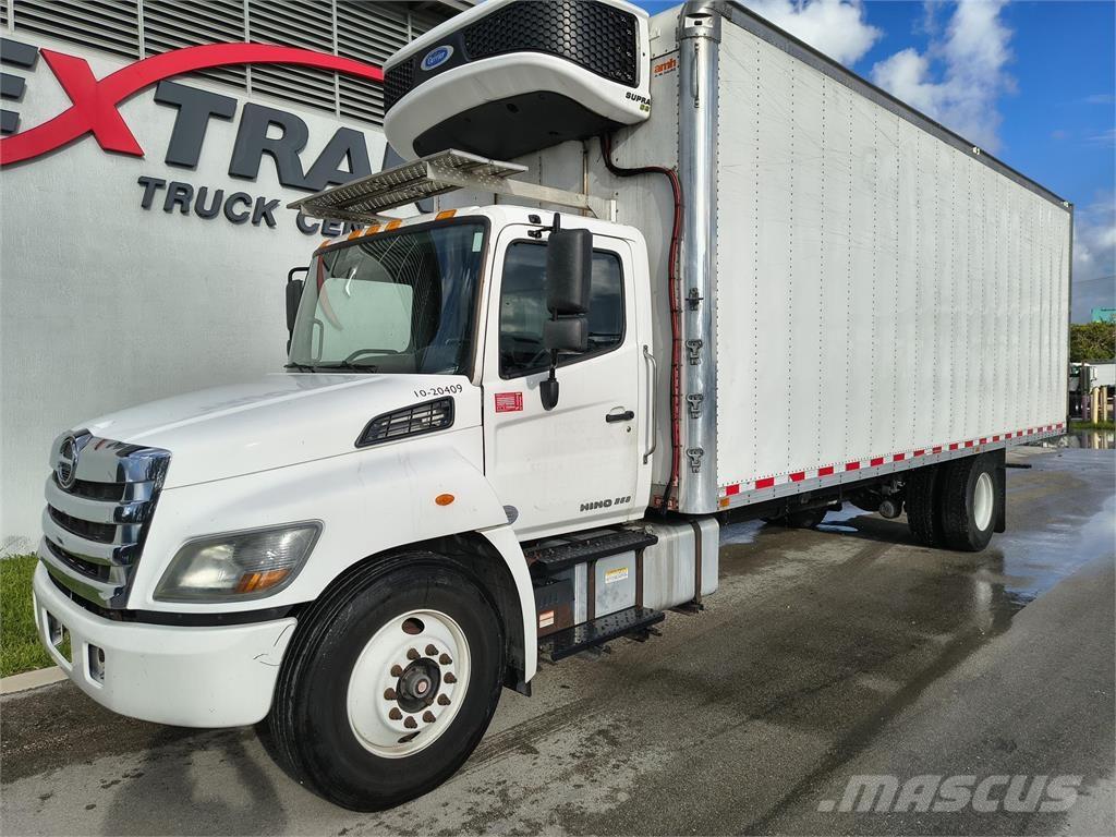 Hino 268A Dobozos teherautók