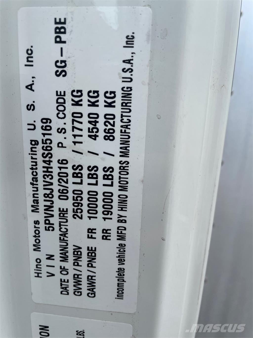 Hino 268A Dobozos teherautók