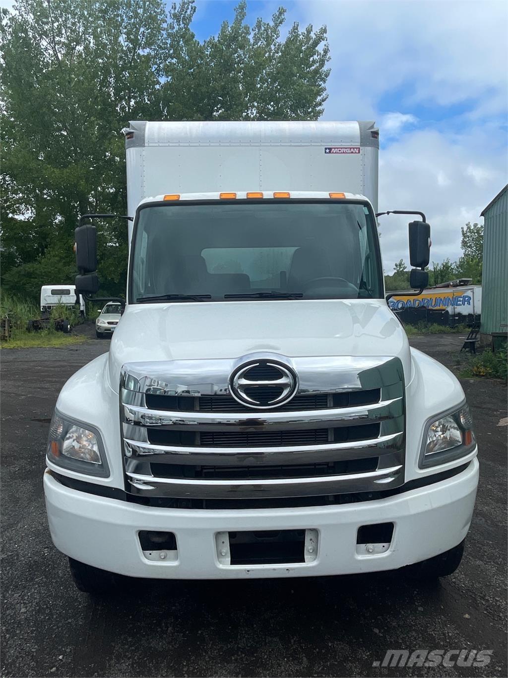 Hino 268A Dobozos teherautók